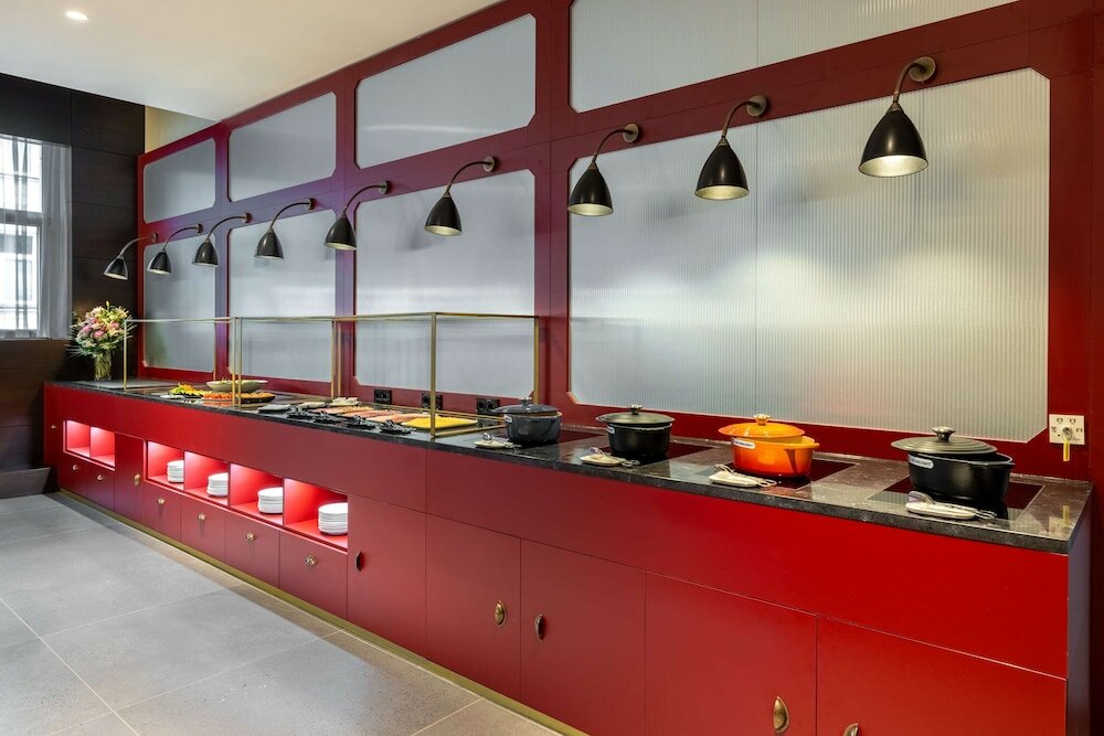 Фото Nh Collection Salzburg City