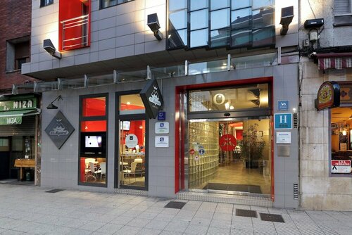 Внешний вид отеля Exe Hotel El Magistral в Овьедо, фото 3