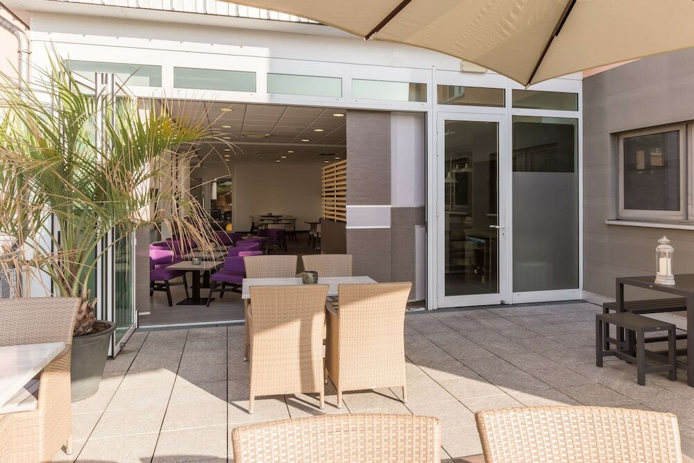 Фото Park Inn by Radisson Göttingen