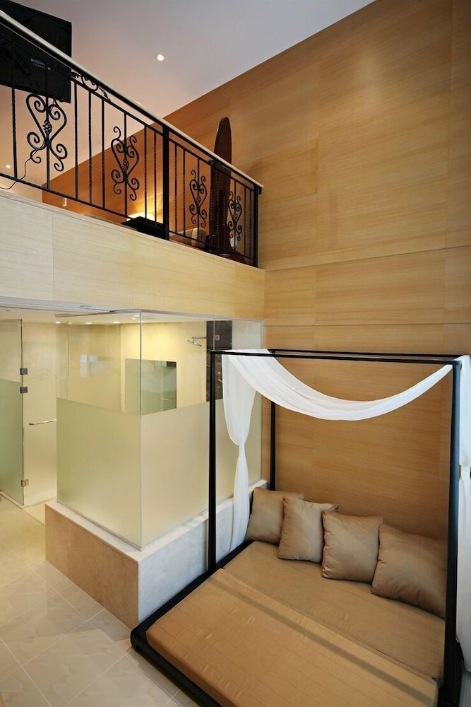 Фото The One Boutique Hotel