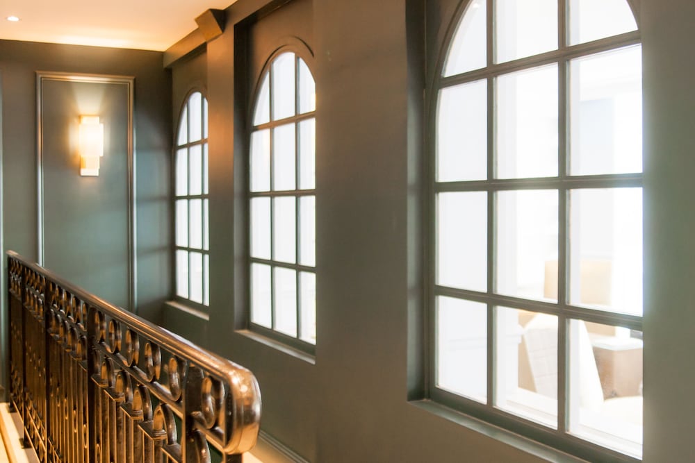 Фото Hôtel Le Royal