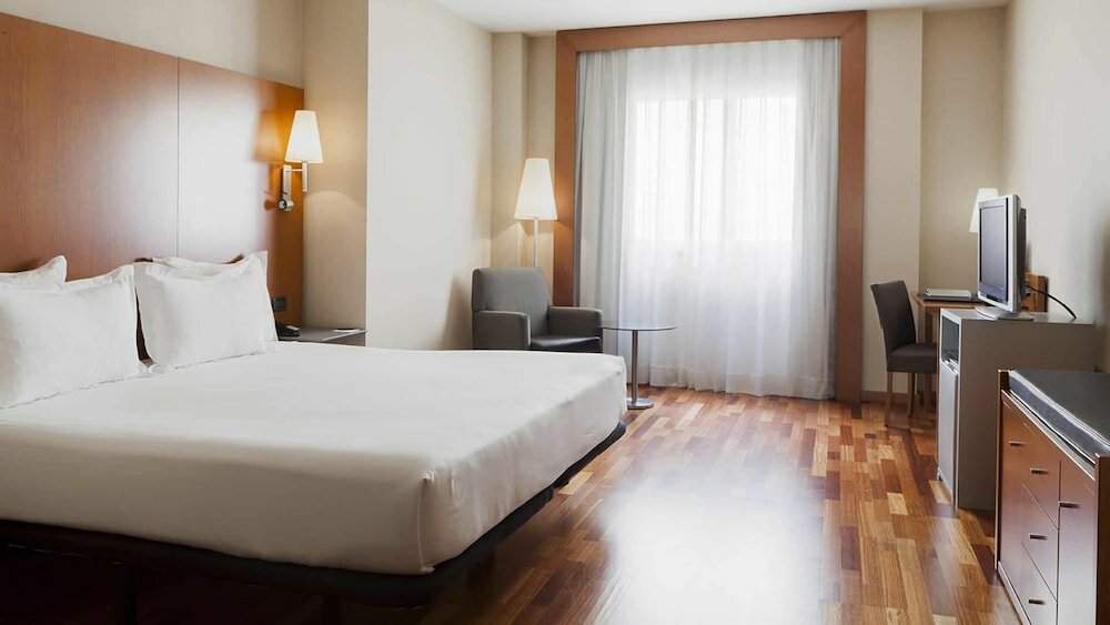 Фото Hotel Ciudad de Lleida