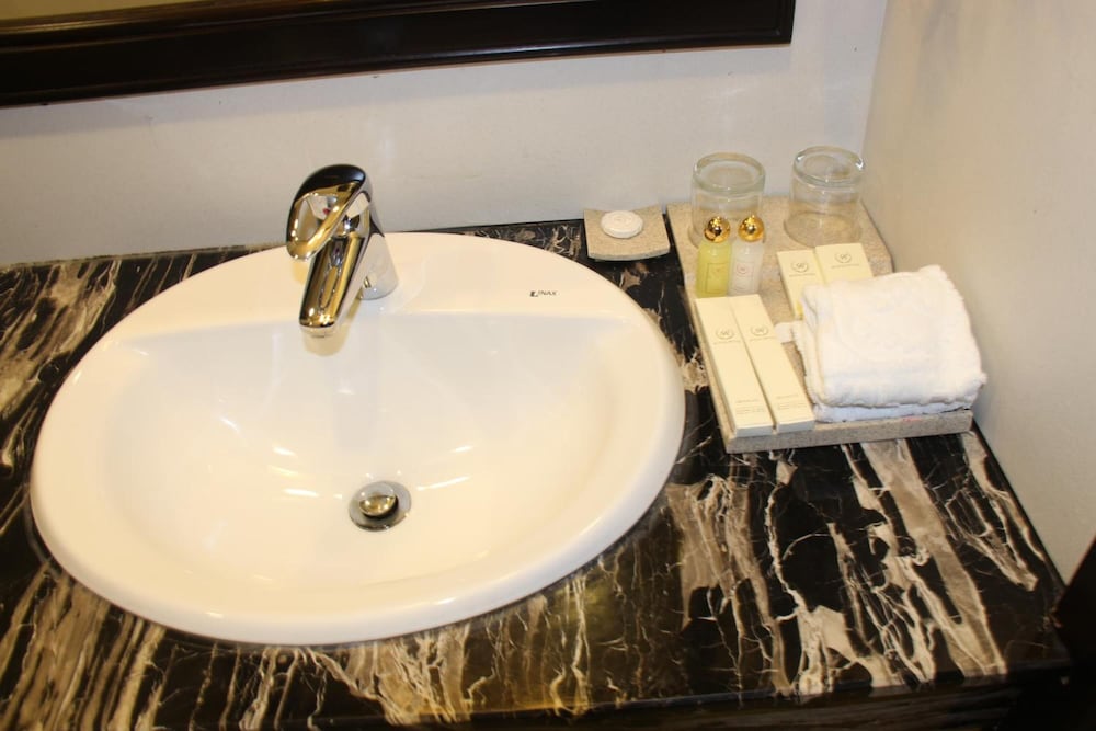 Фото Royal Hotel Dalat