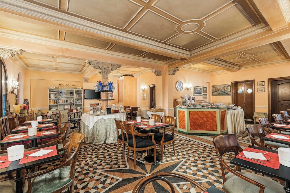 Фото Hotel Marconi