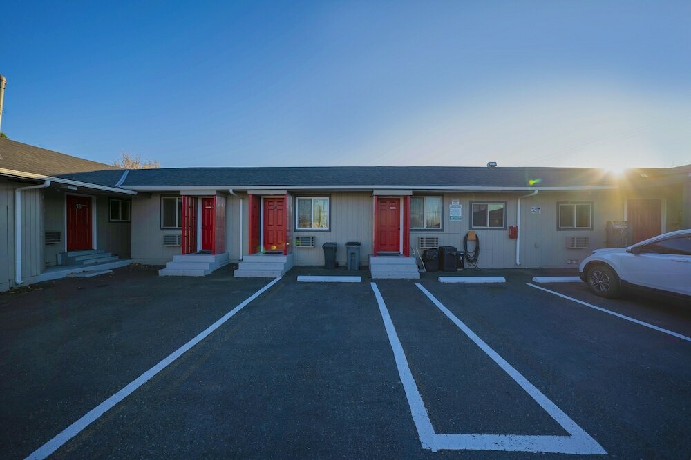 Фото Oyo Hotel Portland Or Near Airport