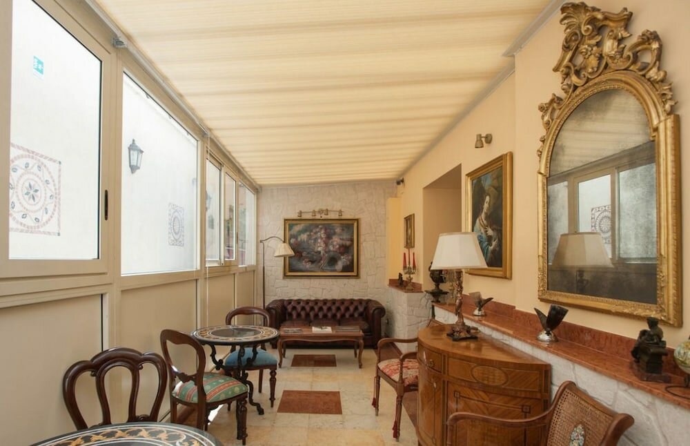 Фото Aurelius Art Gallery Smart Hotel