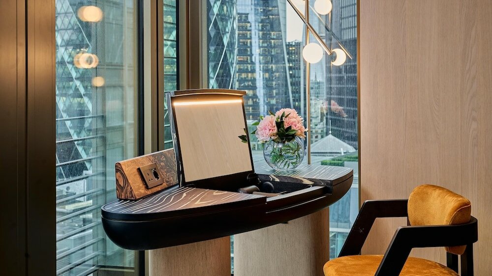 Фото Pan Pacific London