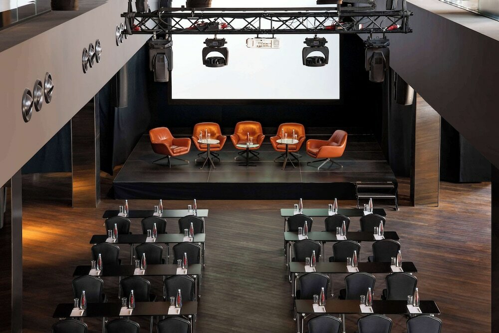 Фото Radisson Blu Iveria Hotel, Tbilisi City Centre