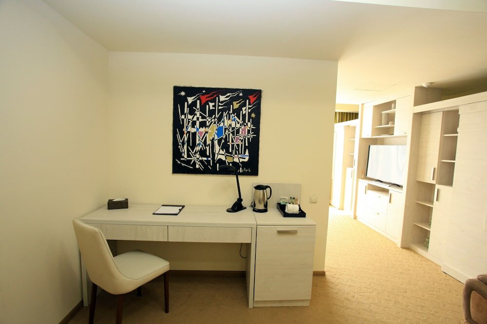 Фото Pirimze Plaza