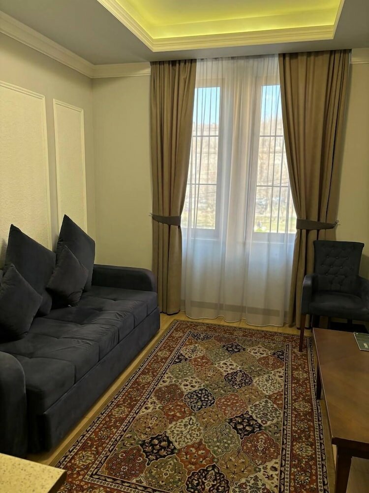 Фото Бульвар