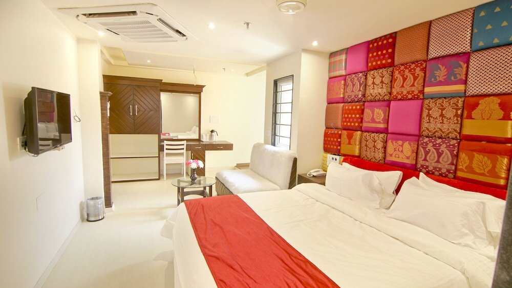 Фото Hotel Amrta