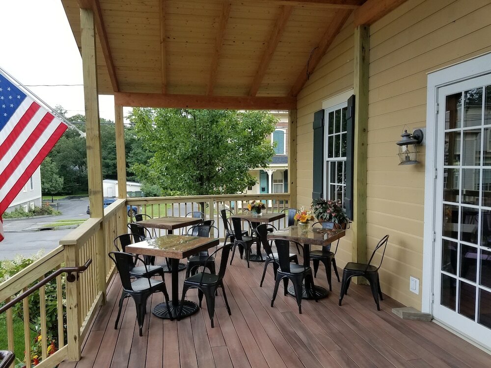 Фото The Railroad Inn