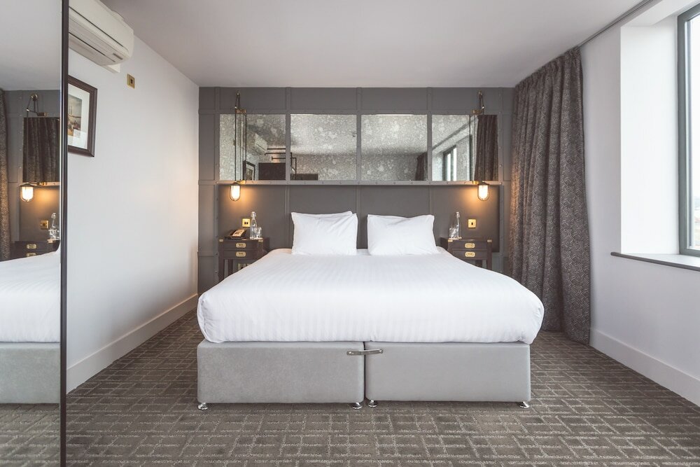 Фото Titanic Hotel Belfast