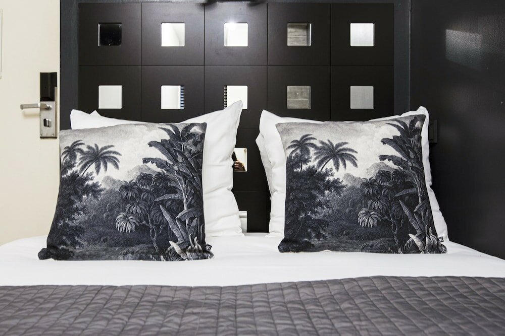 Фото Quentin Hotel Amsterdam