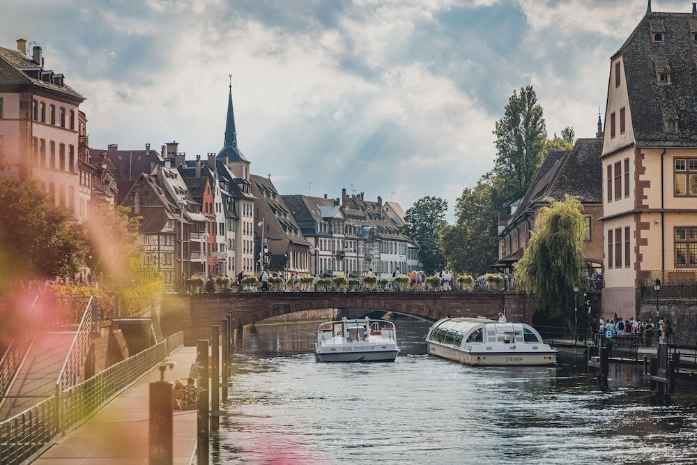 Фото Hôtel Cour du Corbeau Strasbourg