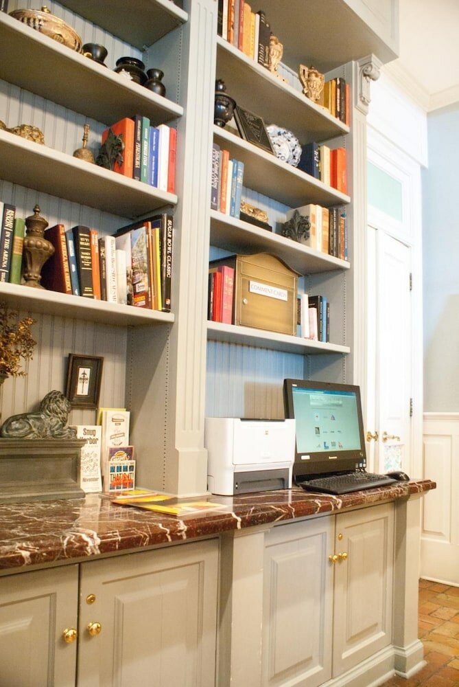 Фото Prince Conti Hotel