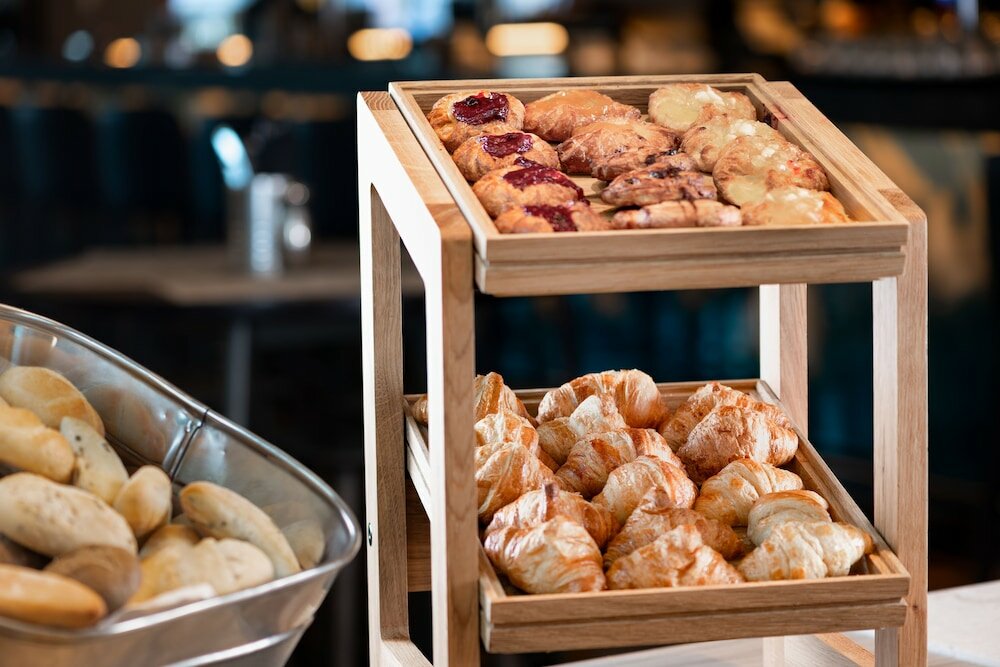 Фото Ac Hotel by Marriott Manchester City Centre