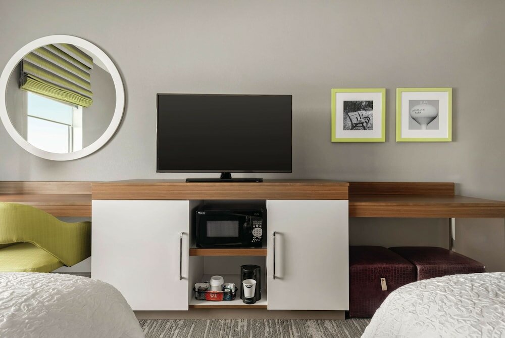 Фото Hampton Inn Brooklyn Park, Mn