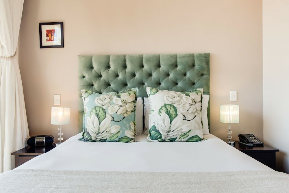 Фото The One 8 Hotel