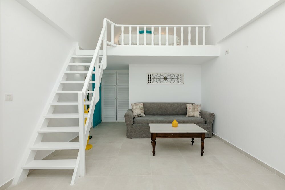 Фото Hotel Nikolas