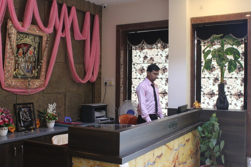 Фото Regal Hotel and Restaurant