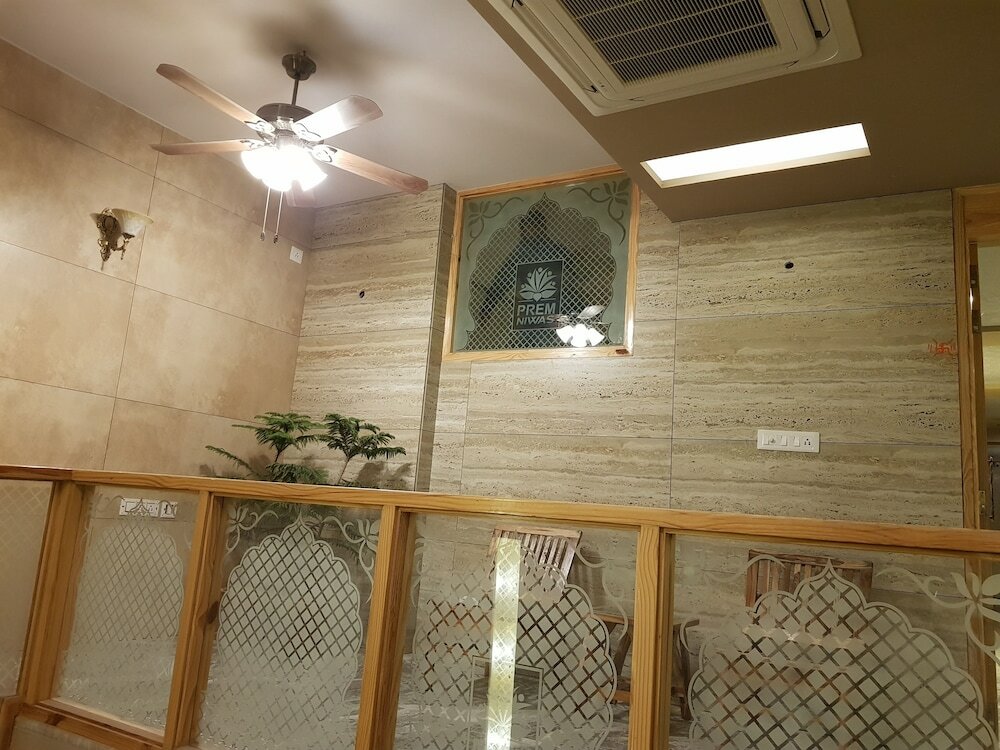 Фото Prem Niwas Boutique Hotel