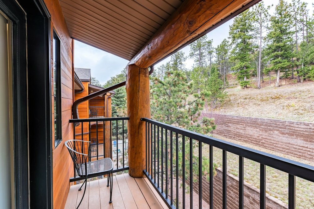 Фото Comfort Suites Golden West on Evergreen Parkway