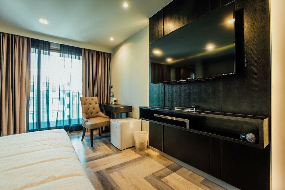 Фото First Pride Hotel