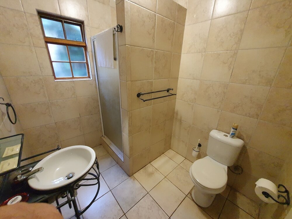 Фото 7th Street Guesthouse