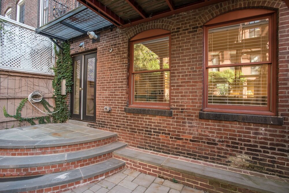 Фото Copley House