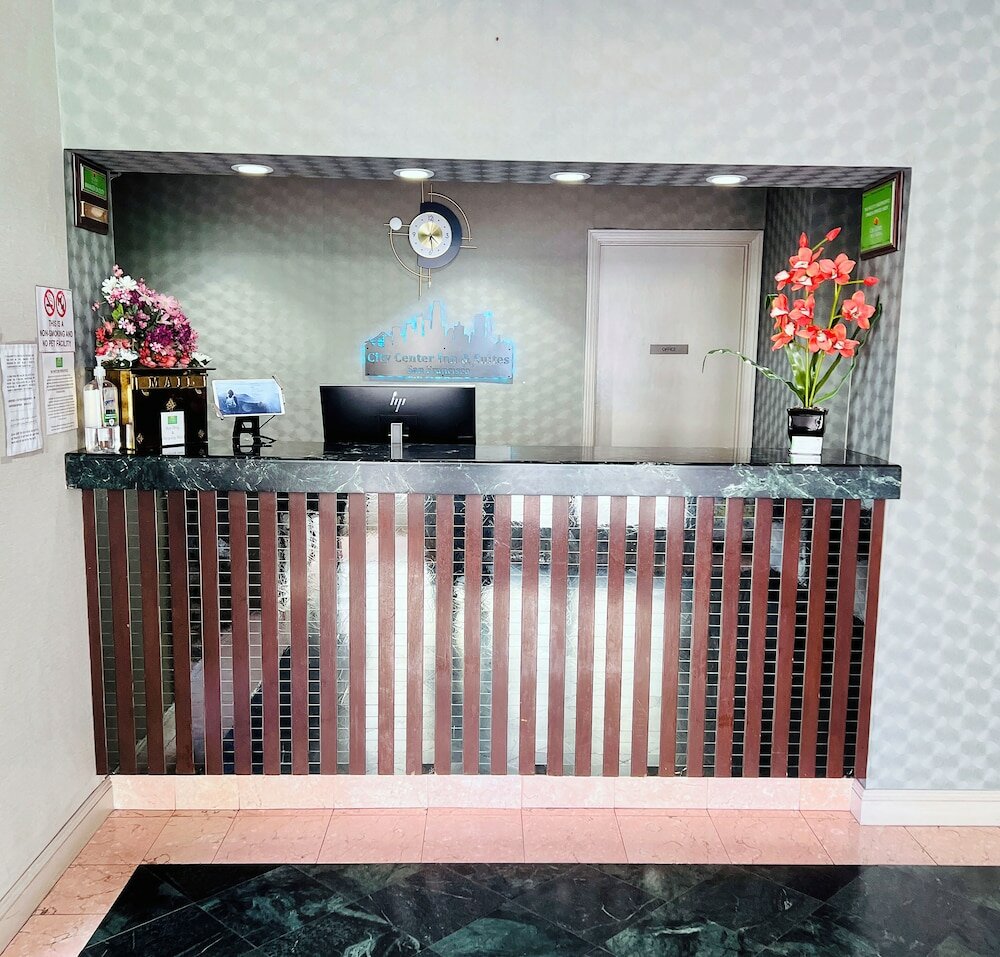 Фото City Center Inn & Suites