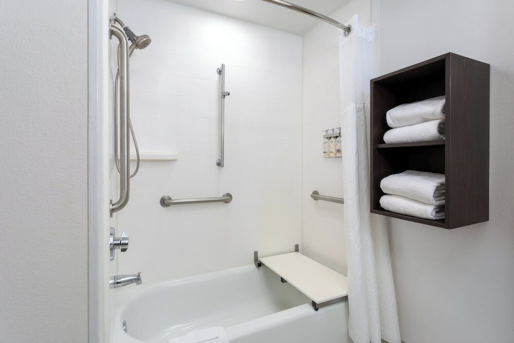 Фото Holiday Inn Express & Suites, International Drive, an Ihg Hotel