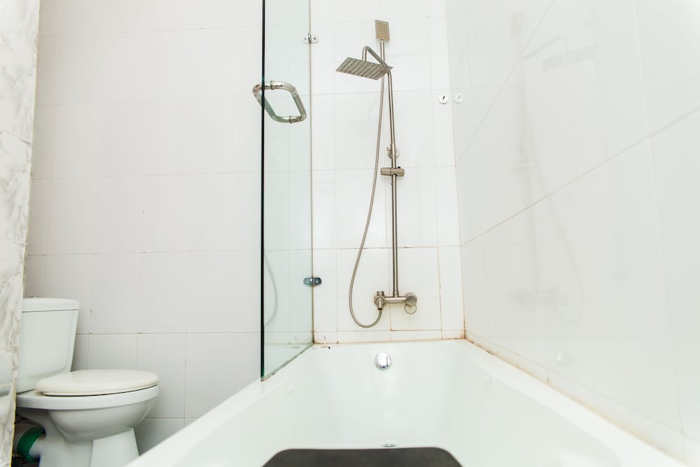 Фото CribVille Hotel & Suites