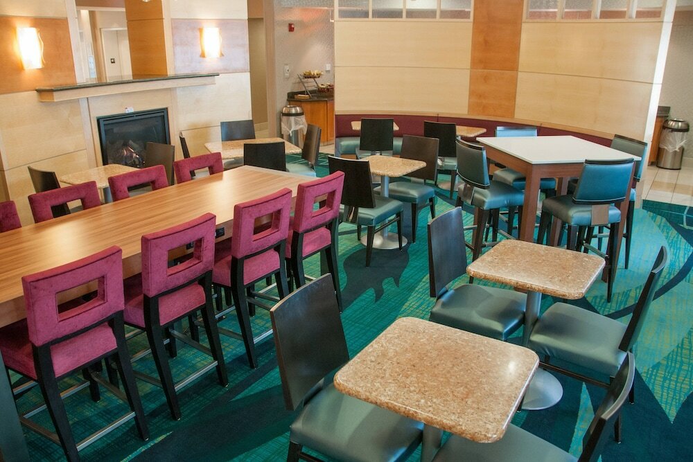 Фото SpringHill Suites Marriott Colorado Springs South