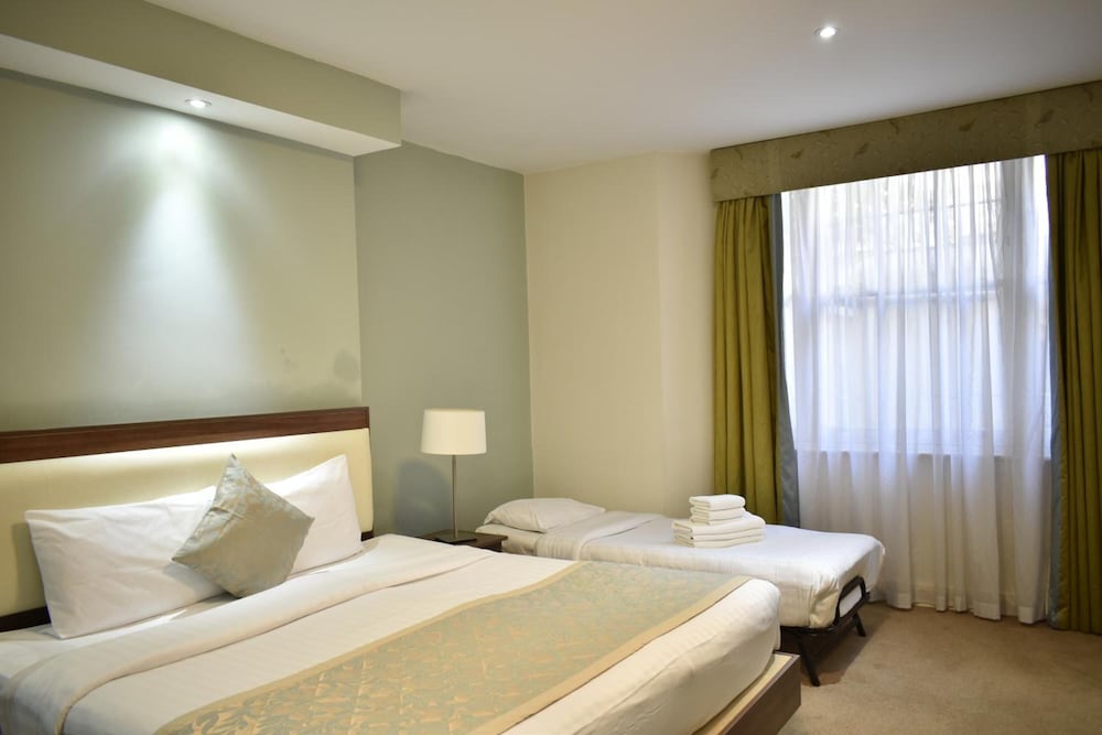 Фото Hyde Park Boutique Hotel