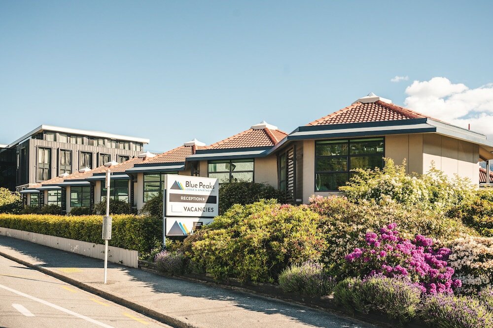 Фото Blue Peaks Lodge Queenstown