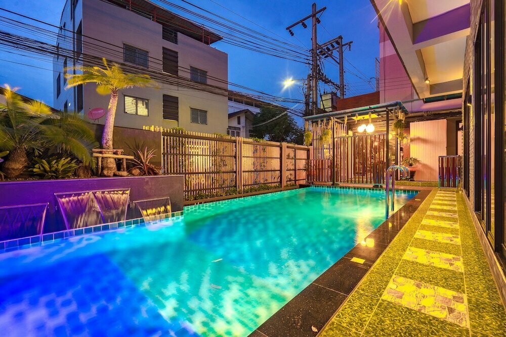 Hotel Penyos Service Apartment, Bangkok, photo