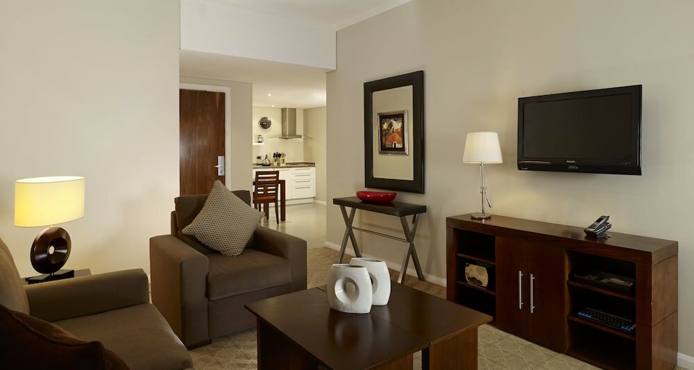 Фото Staybridge Suites Cairo - Citystars