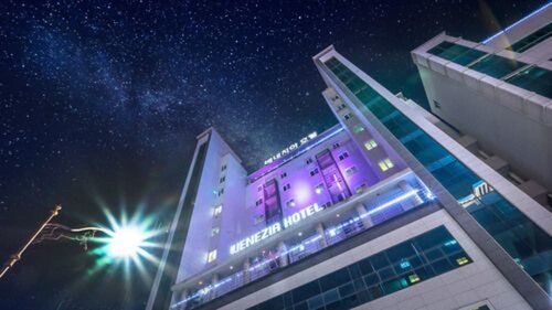 Гостиница Venezia Tourist Hotel в Сунчхоне