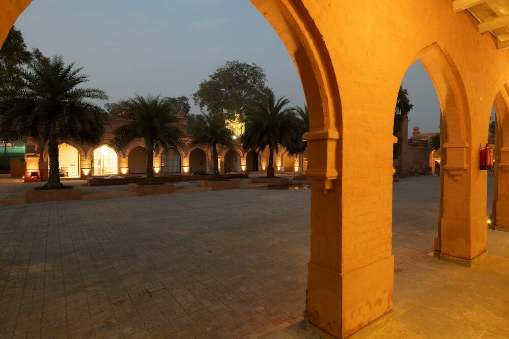 Фото The Earth Amritsar-Trademark Collection