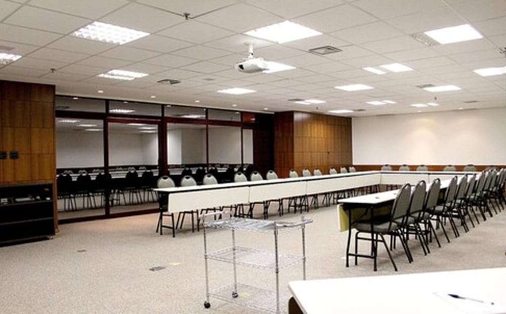 Фото Hotel Golden Park Campinas Cambuí By Nacional Inn