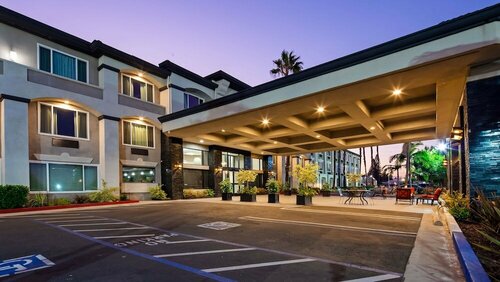 Гостиница Best Western Plus Anaheim Orange County Hotel в Пласентии