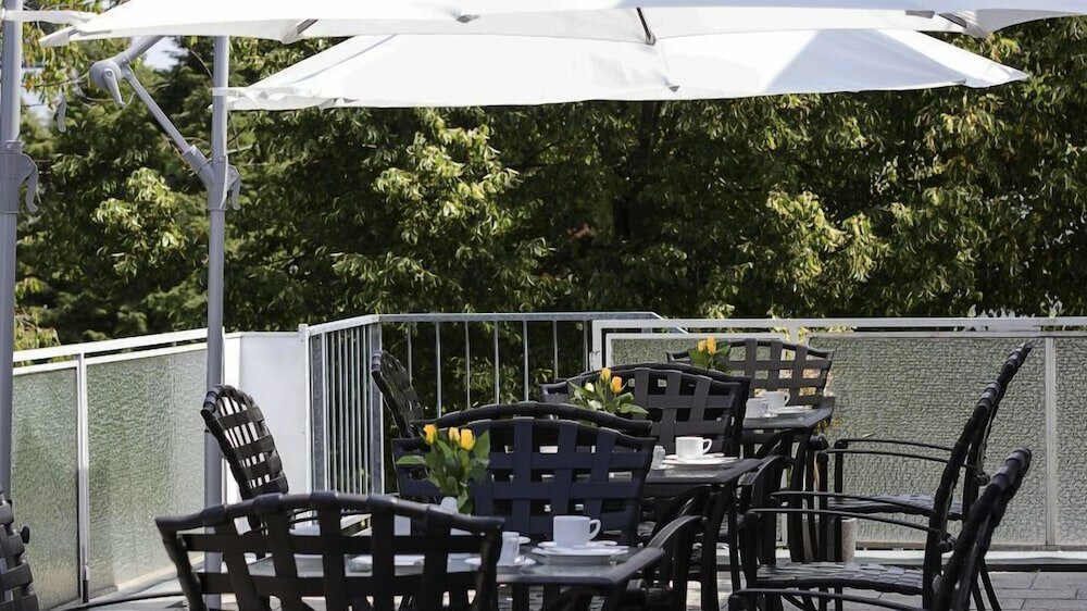 Фото Hotel Blutenburg