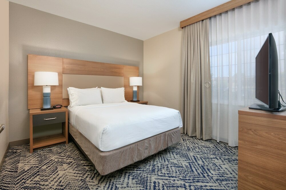 Фото Candlewood Suites Idaho Falls, an Ihg Hotel