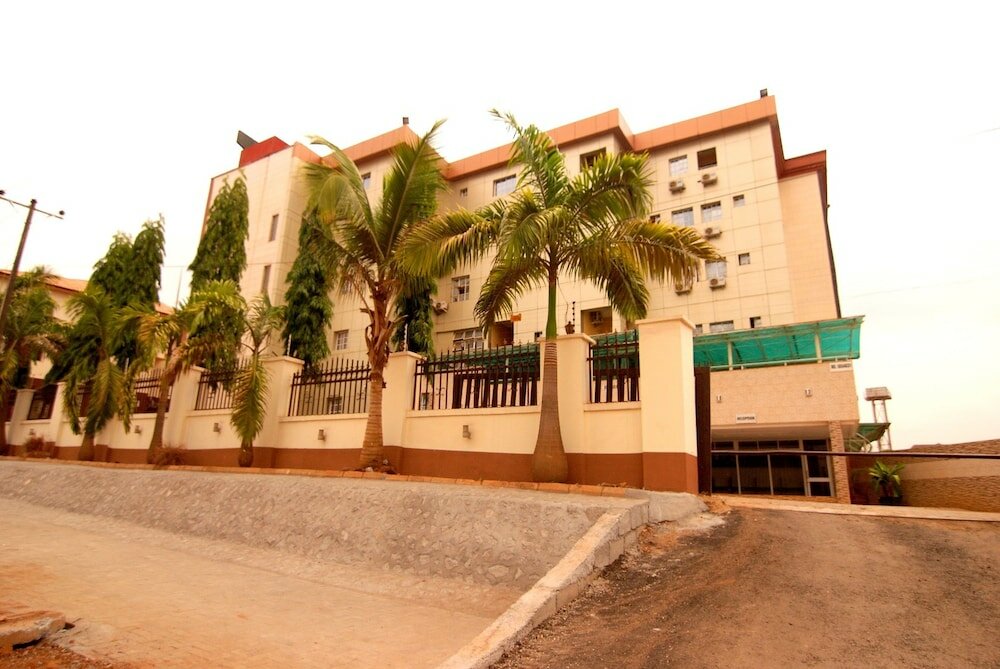 Фото отеля 3