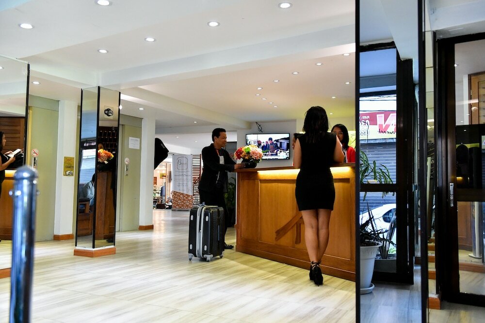 Фото Anjary Hôtel