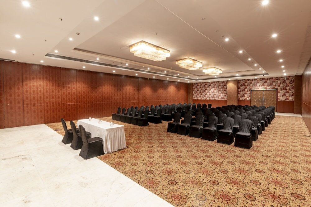 Фото Saya Grand Club & SPA Resort