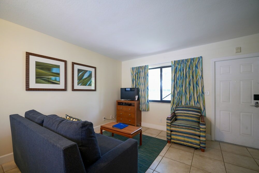 Фото La Costa Beach Club by Capital Vacations