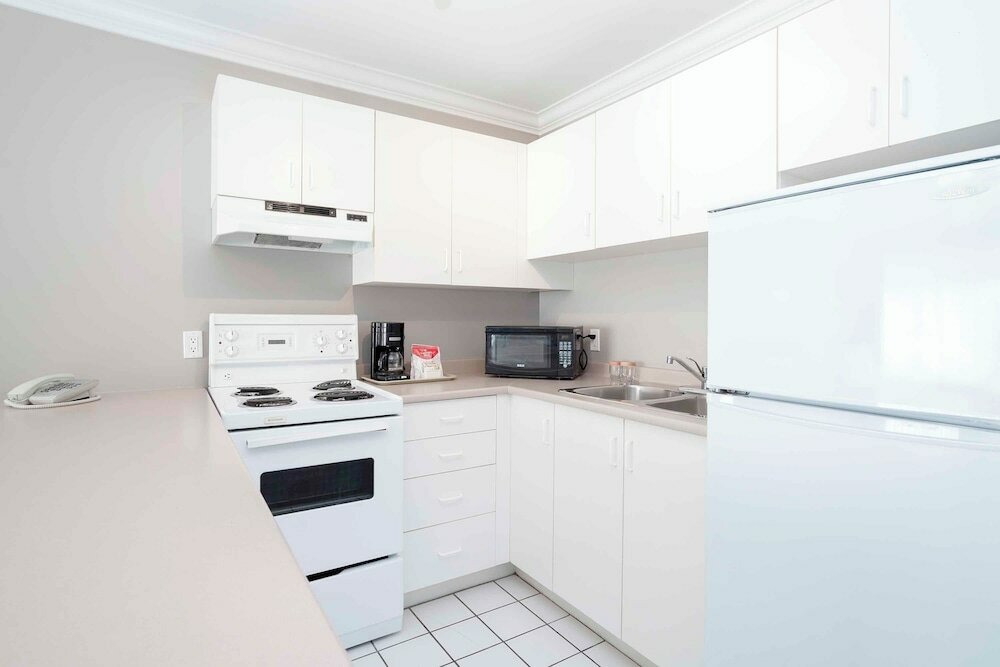 Фото Sandman Hotel & Suites Prince George