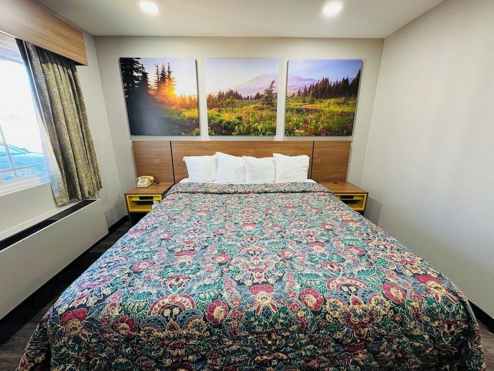 Фото Days Inn by Wyndham Barstow